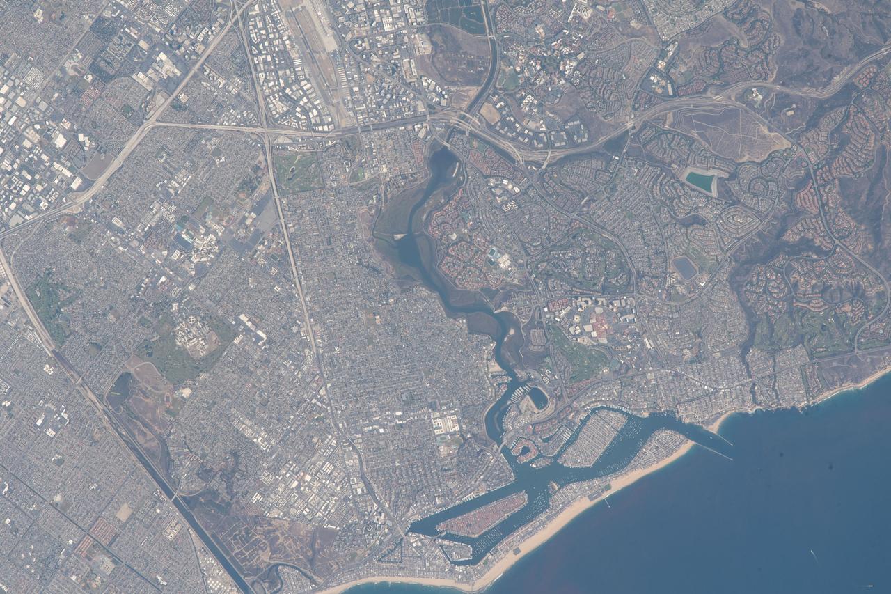 iss068e009003 (Oct. 5, 2022) --- Newport Beach, California, and several surrounding cities are pictured from the International Space Station as it orbited 262 miles above the Golden State. Credit: NASA/Kjell Lindgren