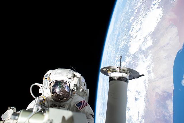 NASA image: iss068e032186