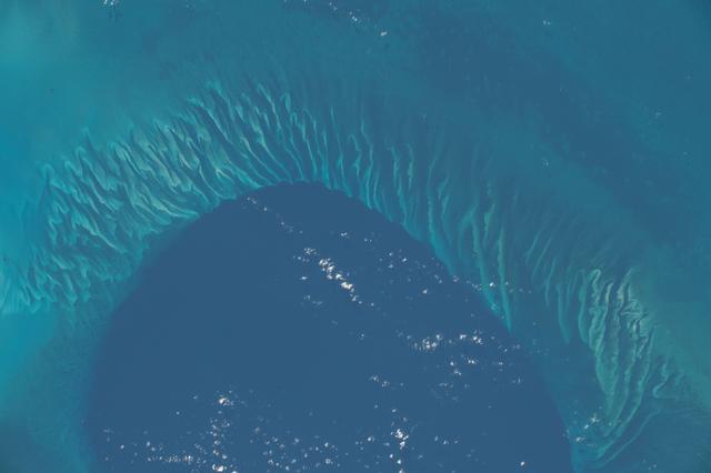 NASA image: iss068e036382