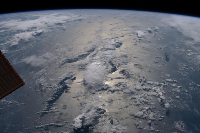 NASA image: iss068e039294