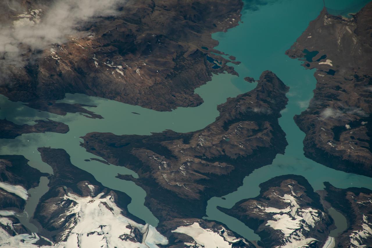 iss068e039568 (Jan. 10, 2023) --- Argentino Lake in the Patagonia region of southern Argentina is pictured from the International Space Station as it orbited 268 miles above the Pacific Ocean off the coast of the South American nation.