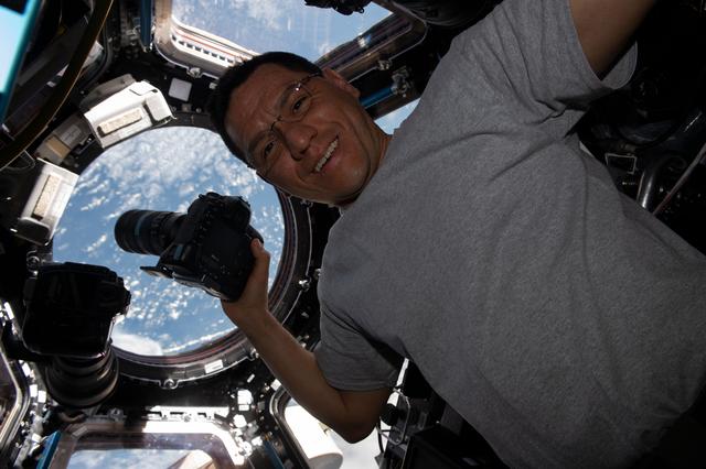 NASA image: iss069e030674