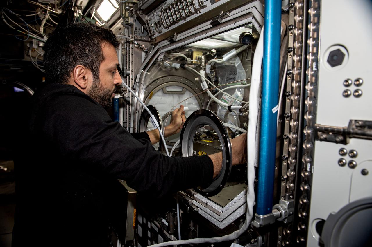 iss069e056648 (Aug. 11, 2023) --- UAE (United Arab Emirates) astronaut and Expedition 69 Flight Engineer Sultan Alneyadi works on physics research inside the Destiny laboratory module's Microgravity Science Glovebox. The SUBSA-μgGA investigation seeks to create a superior graphene aerogel, a synthetic material with high porosity and low density, in microgravity benefitting both Earth and space industries such as power storage, environmental protection, and chemical sensing.