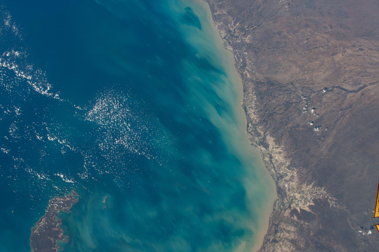 iss070e025826 (Nov. 15, 2023) --- The coast of the Northwest region of Queensland, Australia, on the Gulf of Carpentaria is pictured from the International Space Station as it orbited 263 miles above the continental nation. At lower left, is Mornington Island and the Bountiful Islands.