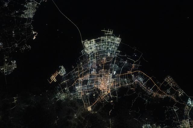 NASA image: iss070e096353