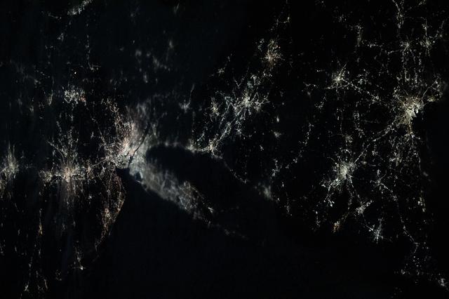 NASA image: iss070e098484