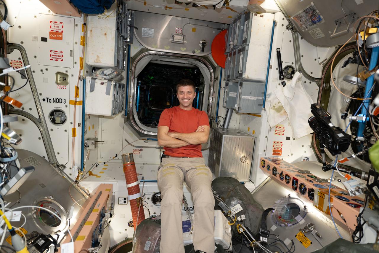 iss070e117630 (March 17, 2024) --- Expedition 70 Flight Engineer and NASA astronaut Matthew Dominick is pictured relaxing inside the International Space Station's Unity module during an orbital weekend.