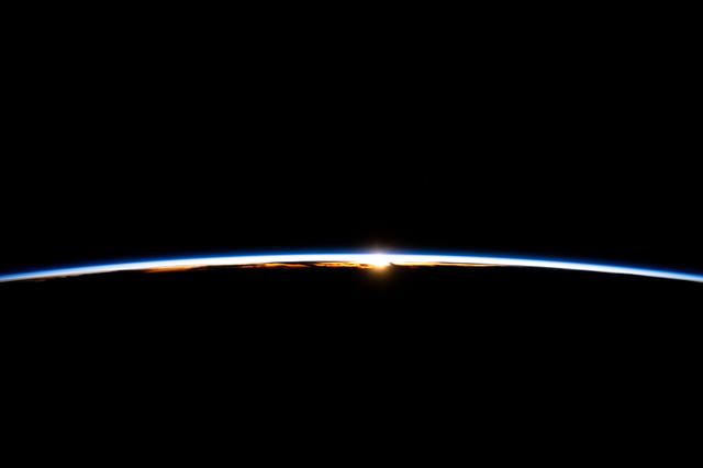 NASA image: iss071e077638