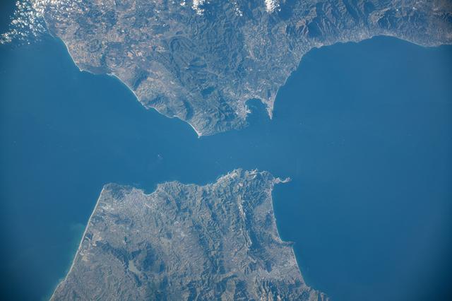 NASA image: iss071e082829