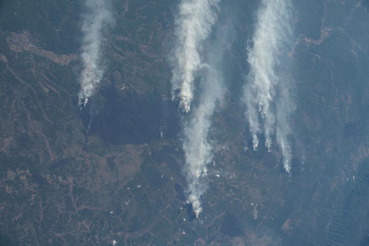 iss071e133475 (May 30, 2024) --- Wildfires in eastern Russia are pictured from the International Space Station as it orbited 264 miles above the China-Russia border.