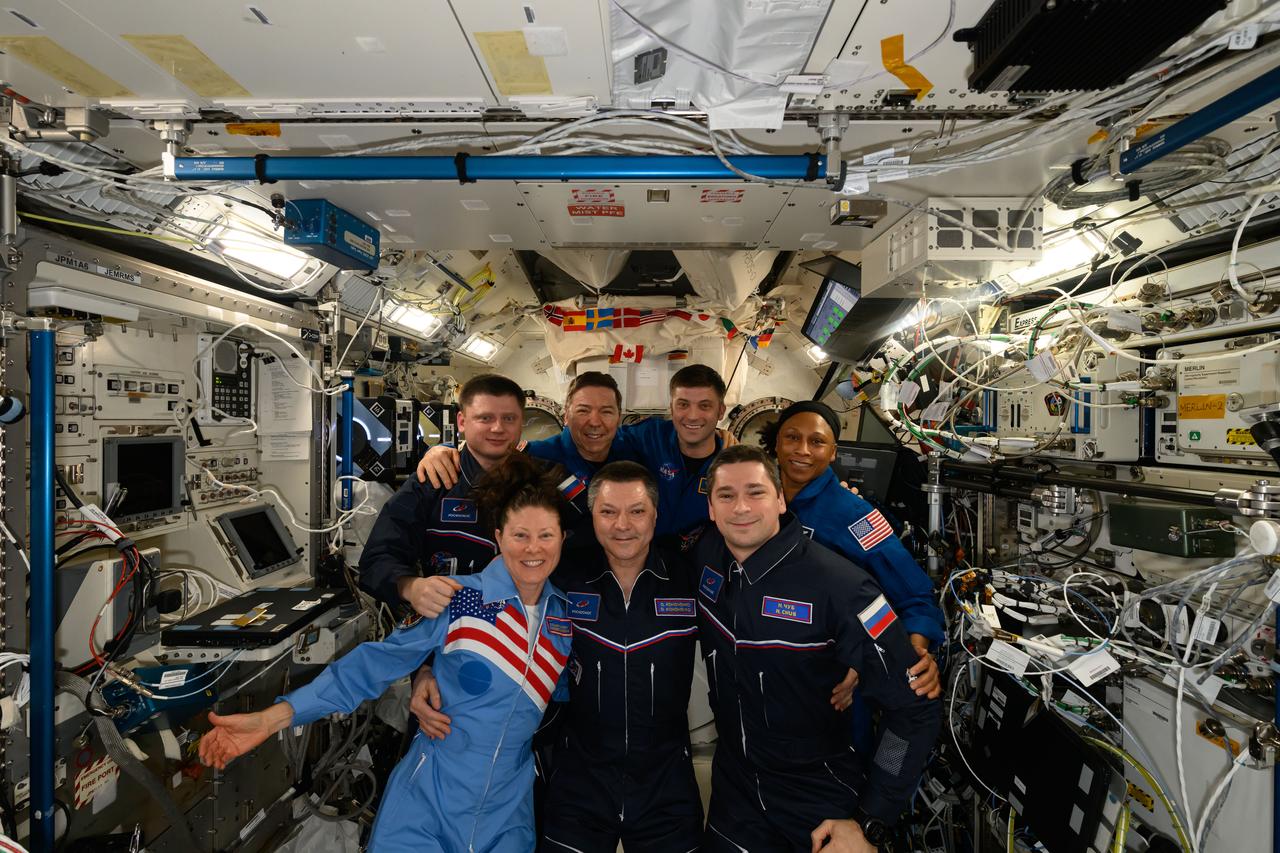 iss071e178079 (June 4, 2024) --- The seven-member Expedition 71 crew poses together for a portrait aboard the International Space Station's Kibo laboratory module. In the front row (from left) are, NASA astronaut Tracy C. Dyson and Roscosmos cosmonauts Oleg Kononenko and Nikolai Chub. The trio will return to Earth aboard the Soyuz MS-25 spacecraft in September. In the back are, Roscosmos cosmonaut Alexander Grebenkin and NASA astronauts Mike Barratt, Matthew Dominick, and Jeanette Epps. The foursome launched to Earth aboard the SpaceX Dragon Endeavour spacecraft on March 3, 2024.