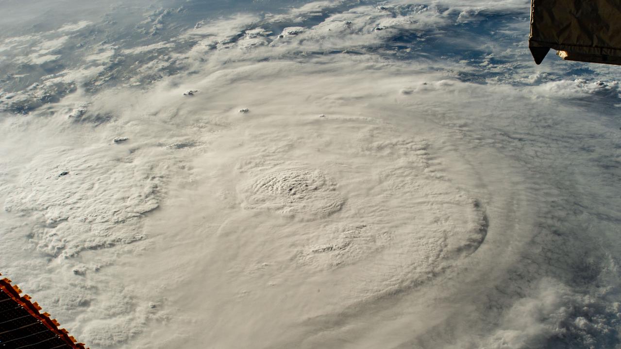 iss071e266894 (July 5, 2024) --- Hurricane Beryl is pictured as a Category 1 storm above the Yucatan Peninsula from the International Space Station as it orbited 262 miles above the Gulf of Mexico.
