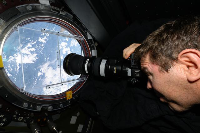 NASA image: iss071e462695