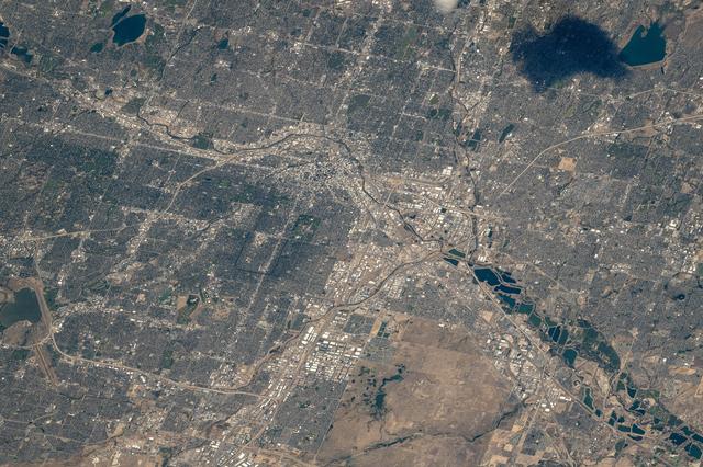 NASA image: iss071e516877