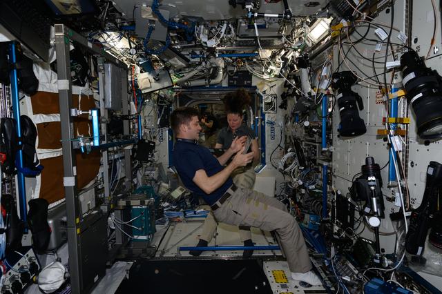 NASA image: iss071e547737