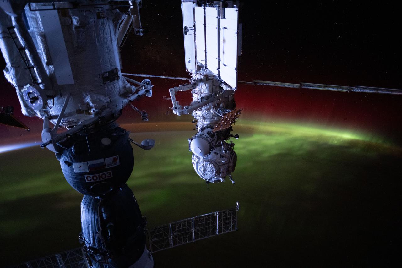 iss072e083078 (Oct. 8, 2024) --- The aurora australis streams over the Earth as the International Space Station orbited 272 miles above the Pacific Ocean south of New Zealand.