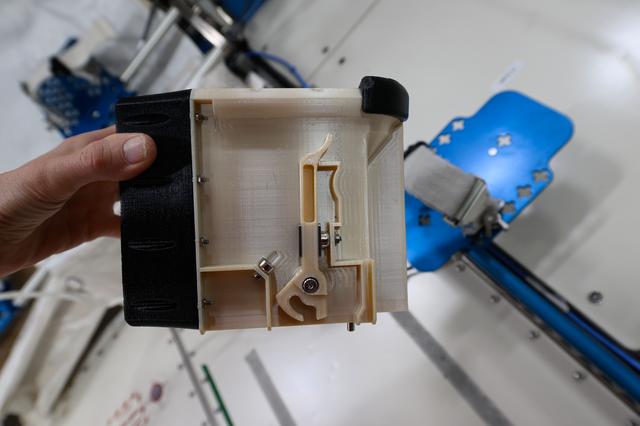 NASA image: iss072e423785