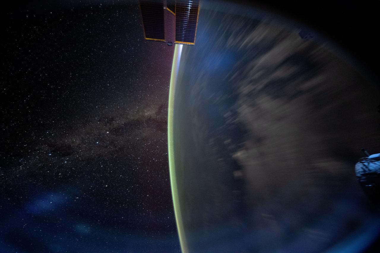 iss072e646081 (Feb. 3, 2025) --- The Milky Way appears beyond Earth's horizon in this celestial photograph captured by NASA astronaut Don Pettit using a camera with low light and long duration settings as the International Space Station orbited 263 miles above the Pacific Ocean.