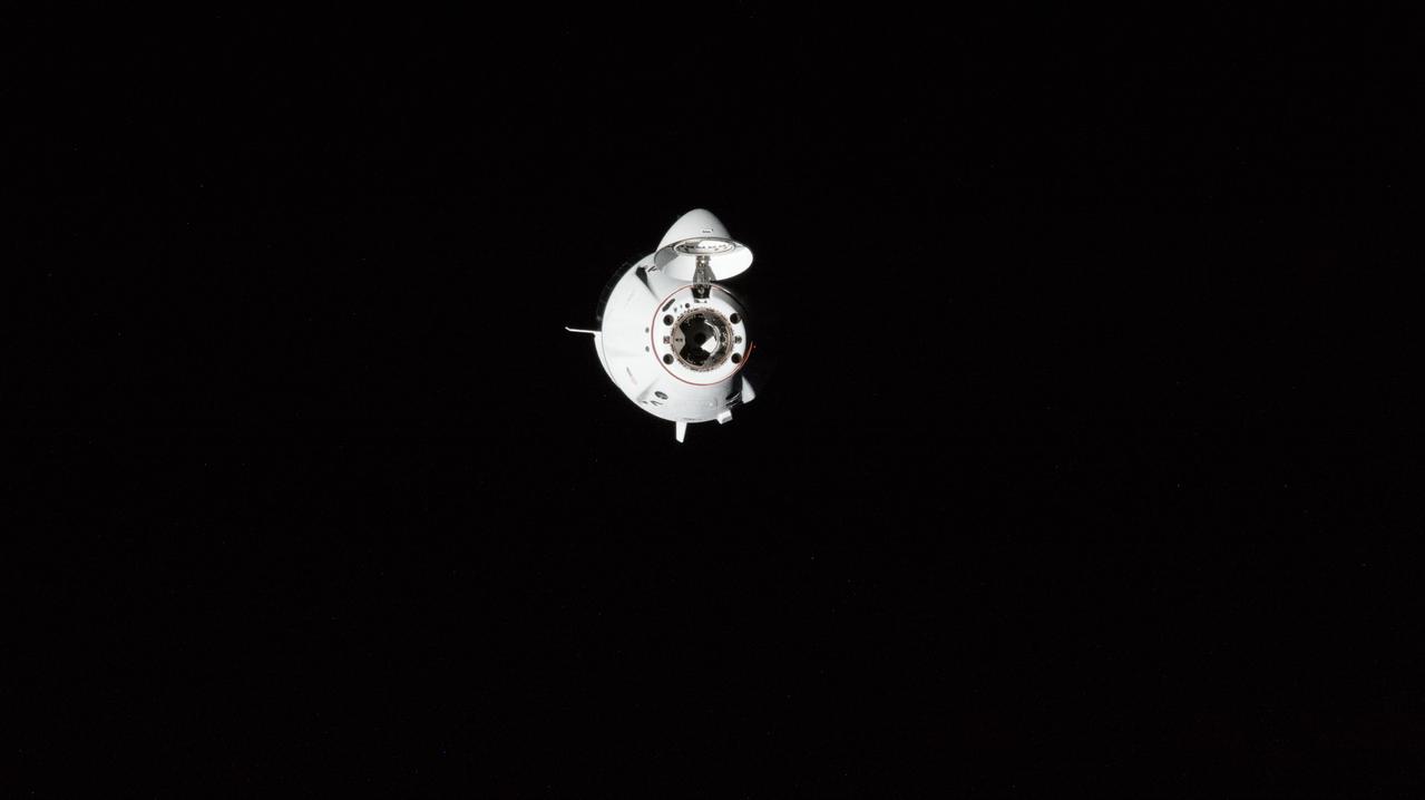 iss072e746386 (March 16, 2025) --- The SpaceX Dragon Endurance crew spacecraft approaches the International Space Station carrying Commander Anne McClain and Pilot Nichole Ayers, both from NASA, and Mission Specialists Takuya Onishi of JAXA (Japan Aerospace Exploration Agency) and Kirill Peskov of Roscosmos, all four representing NASA's SpaceX Crew-10 mission.
