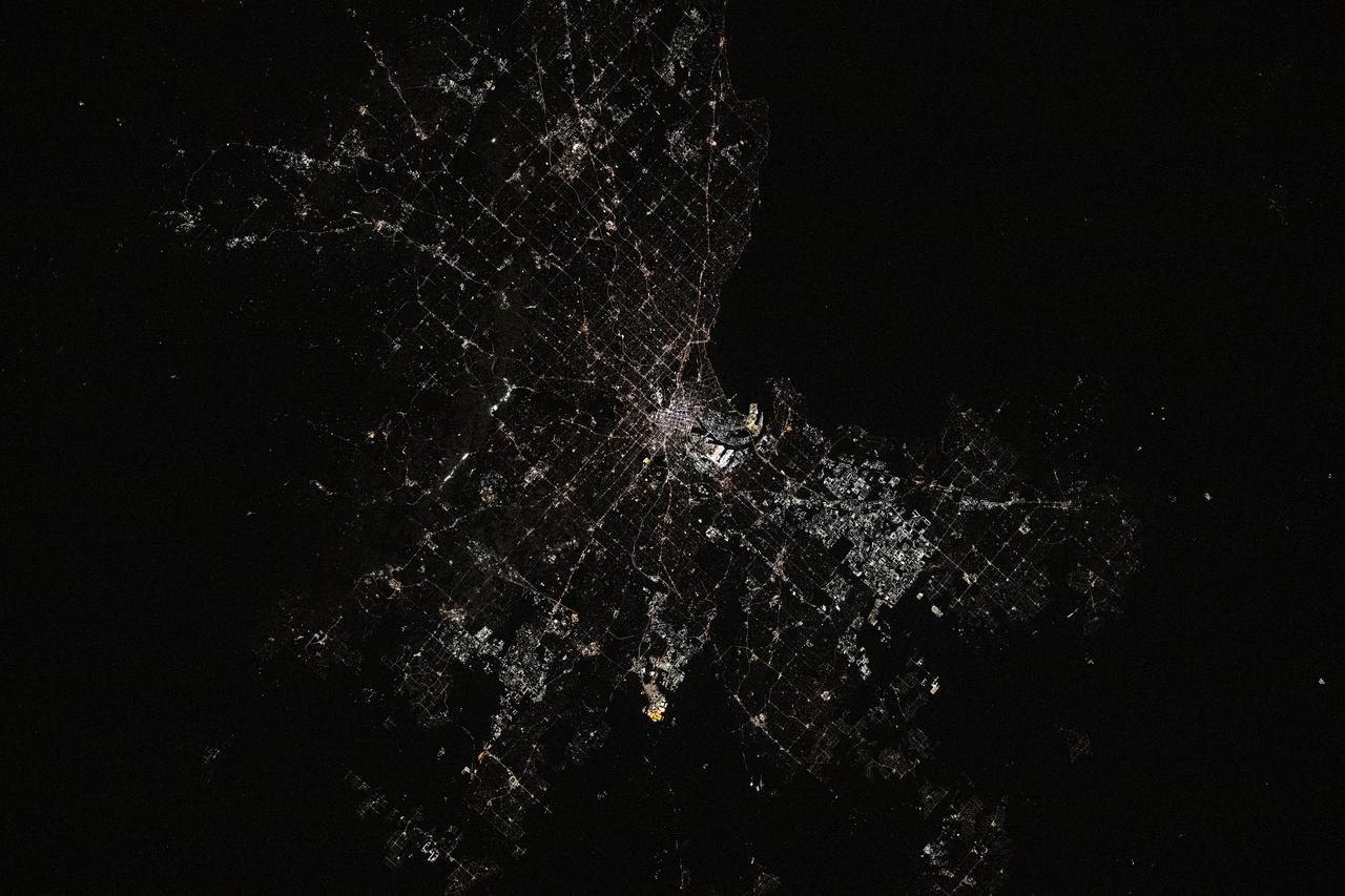 iss073e0000808 (April 23, 2025) --- Melbourne, the capital of Australia's state of Victoria with a population of about 5.2 million, is pictured at approximately 10:07 p.m. local time from the International Space Station as it orbited 267 miles above the continental nation.