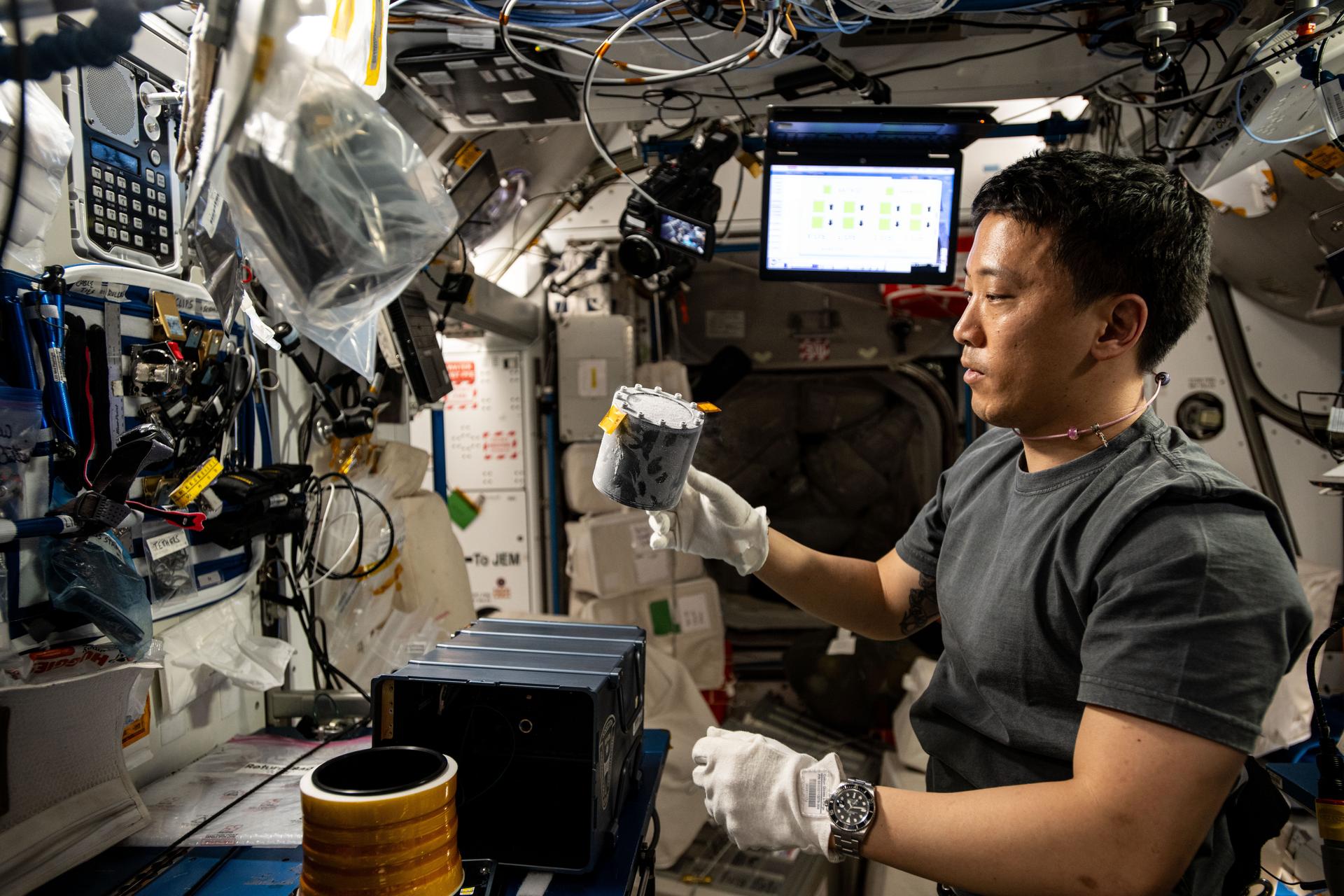 RSS Feeds - NASA