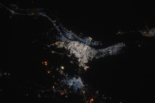 NASA image: The port city of Basrah, Iraq, pictured at night