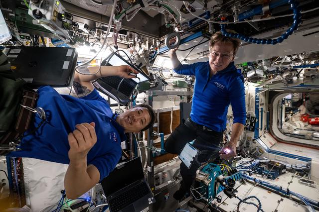 NASA image: Expedition 73 Flight Engineer Jonny Kim and Axiom Mission 4 Commander Peggy Whitson