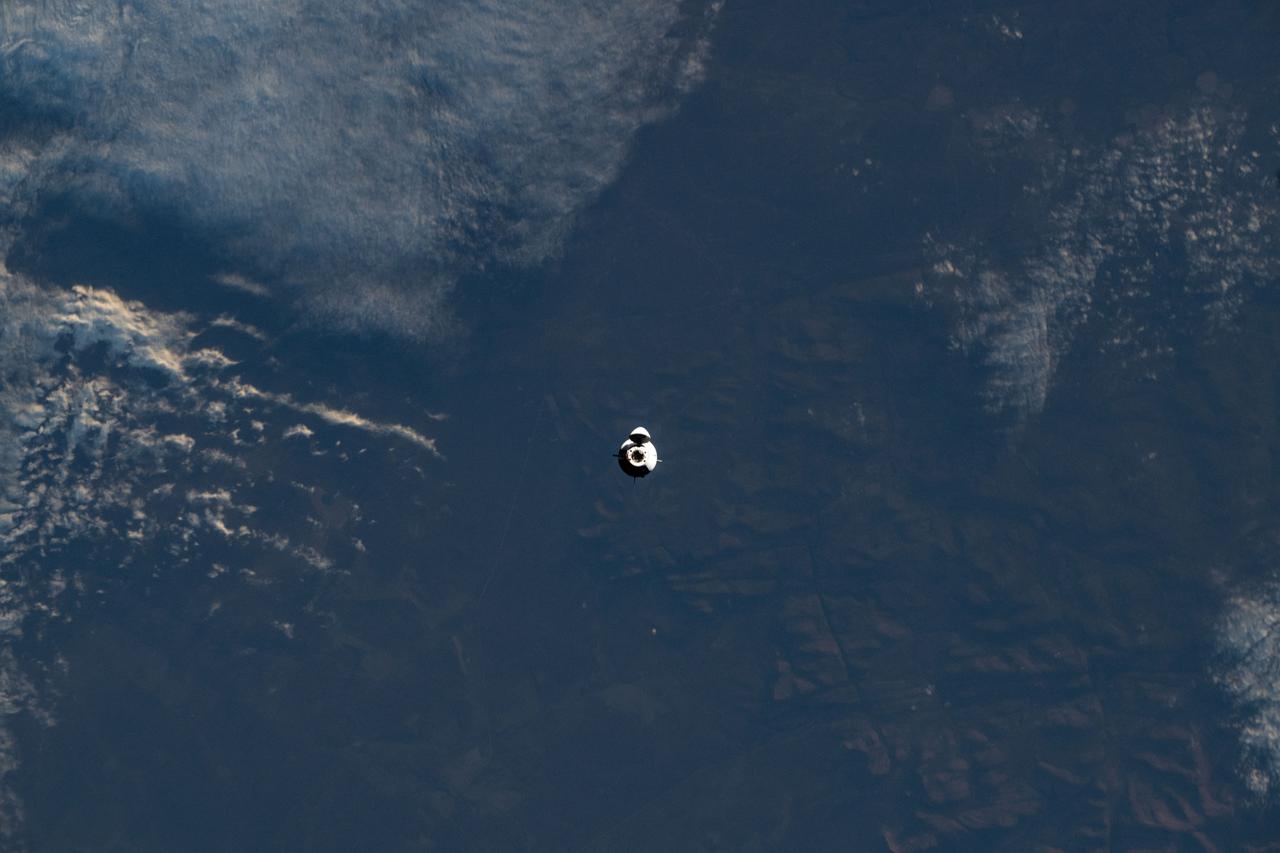 iss073e0422191 (Aug. 2, 2025) --- The SpaceX Dragon spacecraft carrying NASA's Crew-11 mission approaches the International Space Station while orbiting 260 miles above the Indian Ocean coast of Tanzania on the African continent.