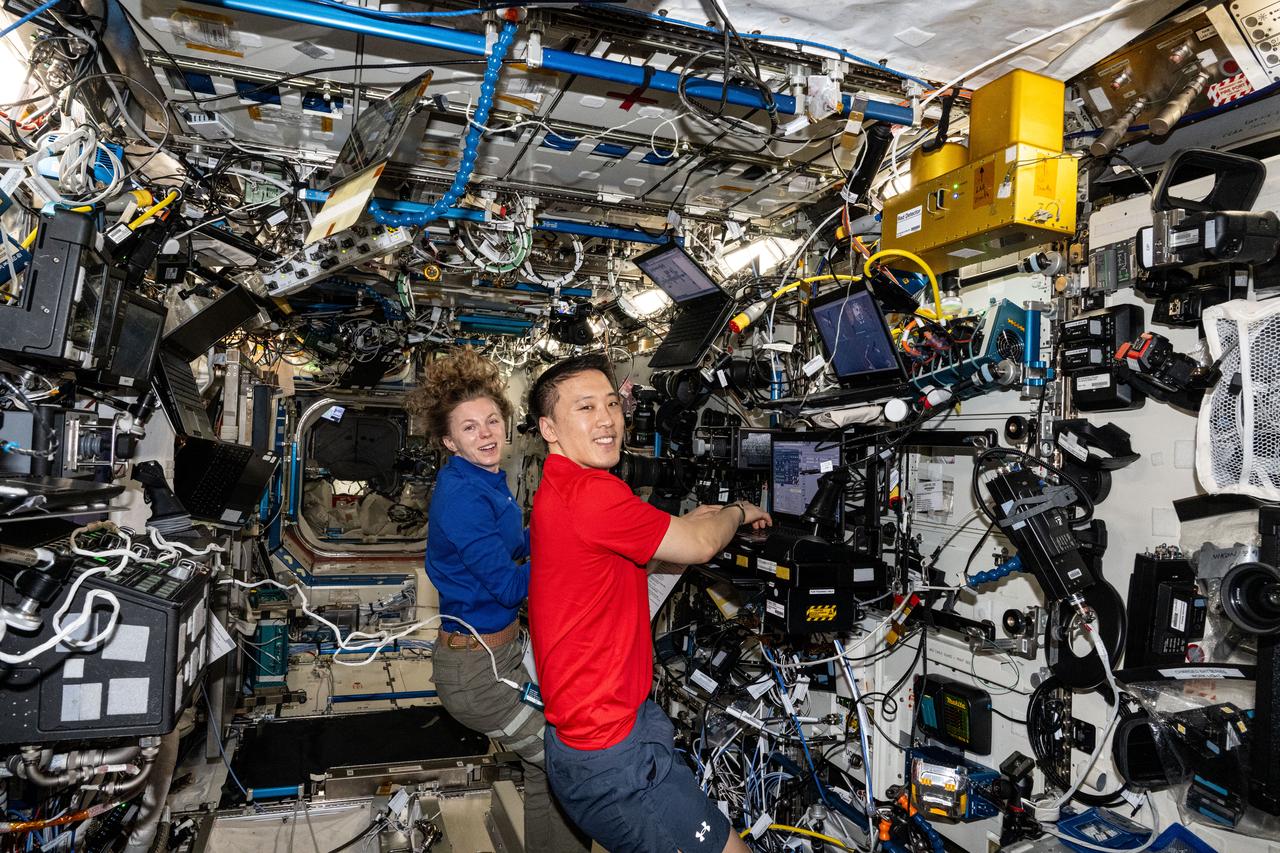 iss073e0702302 (Sept. 16, 2025) --- NASA astronauts Zena Cardman and Jonny Kim, both Expedition 73 flight engineers, practice Canadarm2 robotic arm maneuvers on the Destiny laboratory module's robotics workstation. Kim commanded the Canadarm2 two days later to capture Northrop Grumman's Cygnus XL cargo craft with Cardman backing him up as the spacecraft arrived at the International Space Station.