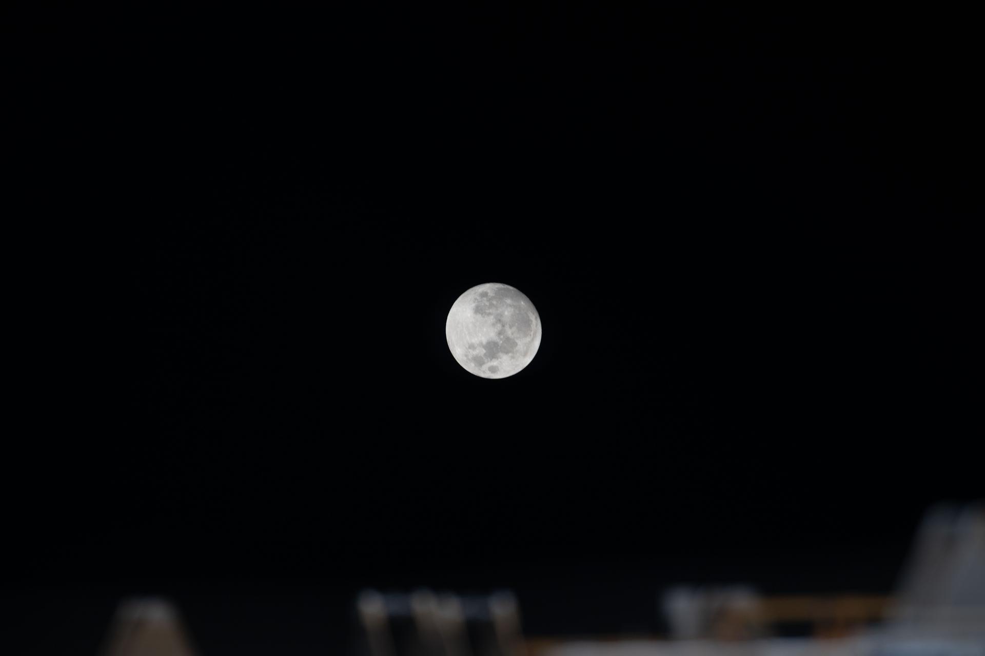 iss074e0430435 (April 1, 2026) --- The waxing gibbous Moon is seen from the International Space Station as the Artemis II mission begins its first day in space, en route to a lunar flyby several days later. Credit: ESA/Sophie Adenot