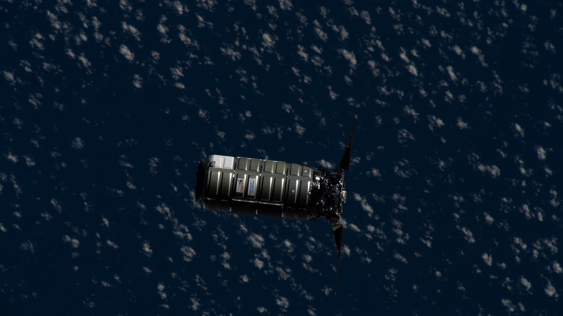 iss074e0458292 (April 13, 2026) --- Northrop Grumman's Cygnus XL cargo spacecraft, carrying over 11,000 pounds of new science experiments, lab hardware, and crew supplies, approaches the International Space Station as both spaceships were orbiting 264 miles above the Atlantic Ocean off the coast of Angola on the Africa continent. Credit: NASA