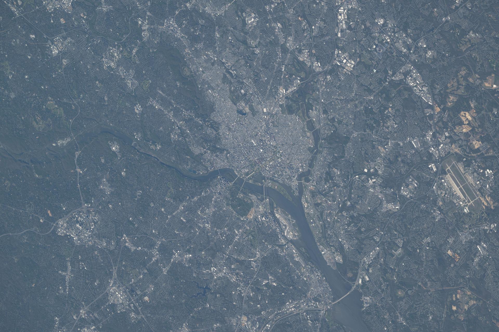 GMT100_19_31_Chris Williams_Day AppalacianWildfire Baltimore DC WORF 560mm