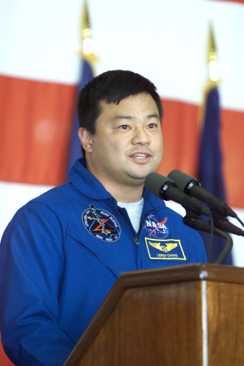 JSC2000-E-27053 (27 October 2000) ---  Astronaut Leroy Chiao, STS-92 mission specialist, addresses crowd at Ellington Field during crew return ceremonies.