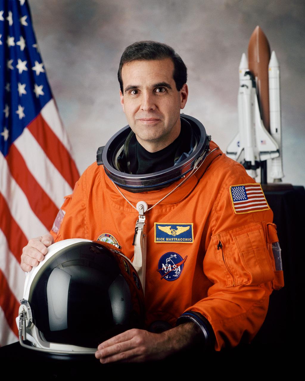 JSC2001-01617 (June 2001) --- NASA astronaut Richard A. Mastracchio, mission specialist