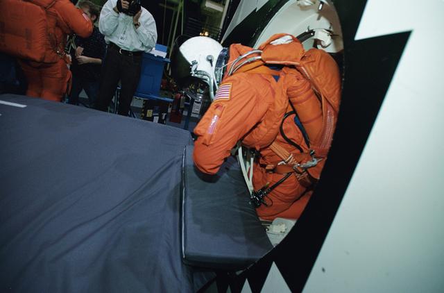 NASA image: Preflight Coverage of the STS-113 and Expedition 6 Bailout Training