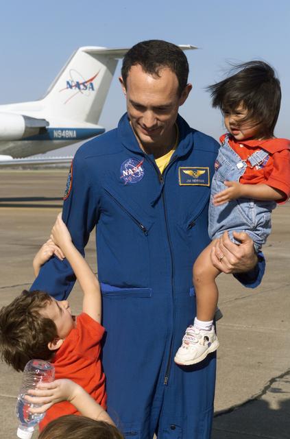 NASA image: STS-109 Crew Return Ceremony at Ellington Field