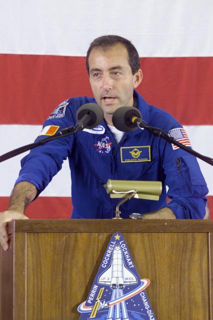 NASA image: STS-111 & Expedition 4 Crew Return Ceremony