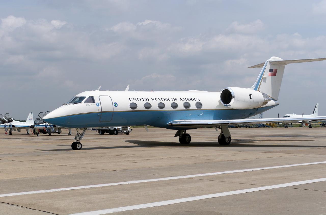 JSC2003-E-37449 (21 May 2003) --- A Federal Aviation Administration Gulfstream IV aircraft, which carried the Expedition 6 crewmembers, is pictured at Ellington Field, near Johnson Space Center (JSC).