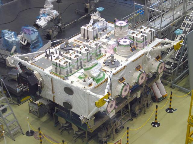 JSC2003-E-42544 (June 2003 ) --- The Exposed Facility (EF) of the Japanese Experiment Module (JEM), Japan's primary contribution to the International Space Station (ISS), is shown in a processing facility. The EF is a unique platform on the ISS that is located outside of the Pressurized Module and is continuously exposed to the space environment. Items positioned on the exterior platform focus on Earth observation as well as communication, scientific, engineering and materials science experiments.  Photo Credit: NASA