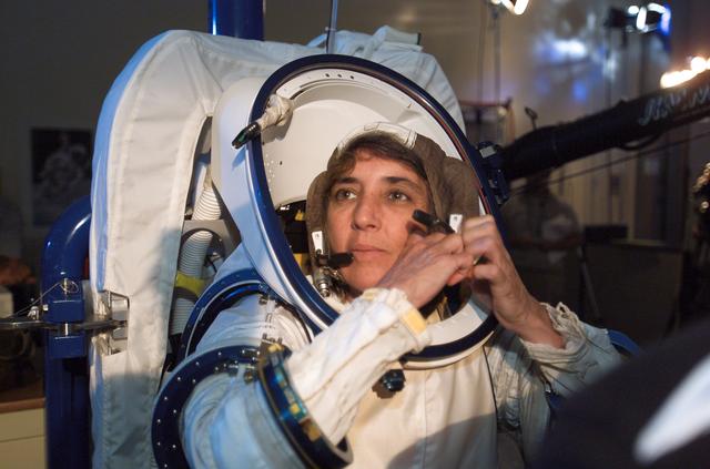 NASA image: Robonaut joint task operations with astronaut Nancy Currie.