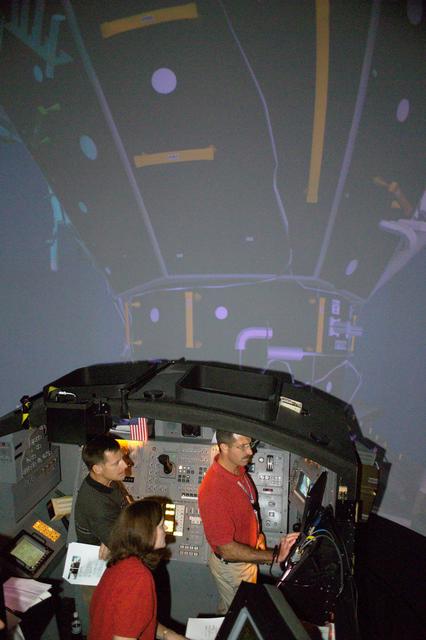 NASA image: STS-115 Preflight Training - Robotic Arm Class in SES Dome