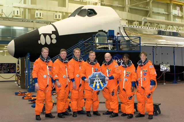 NASA image: STS-121 Preflight Training, CCTII