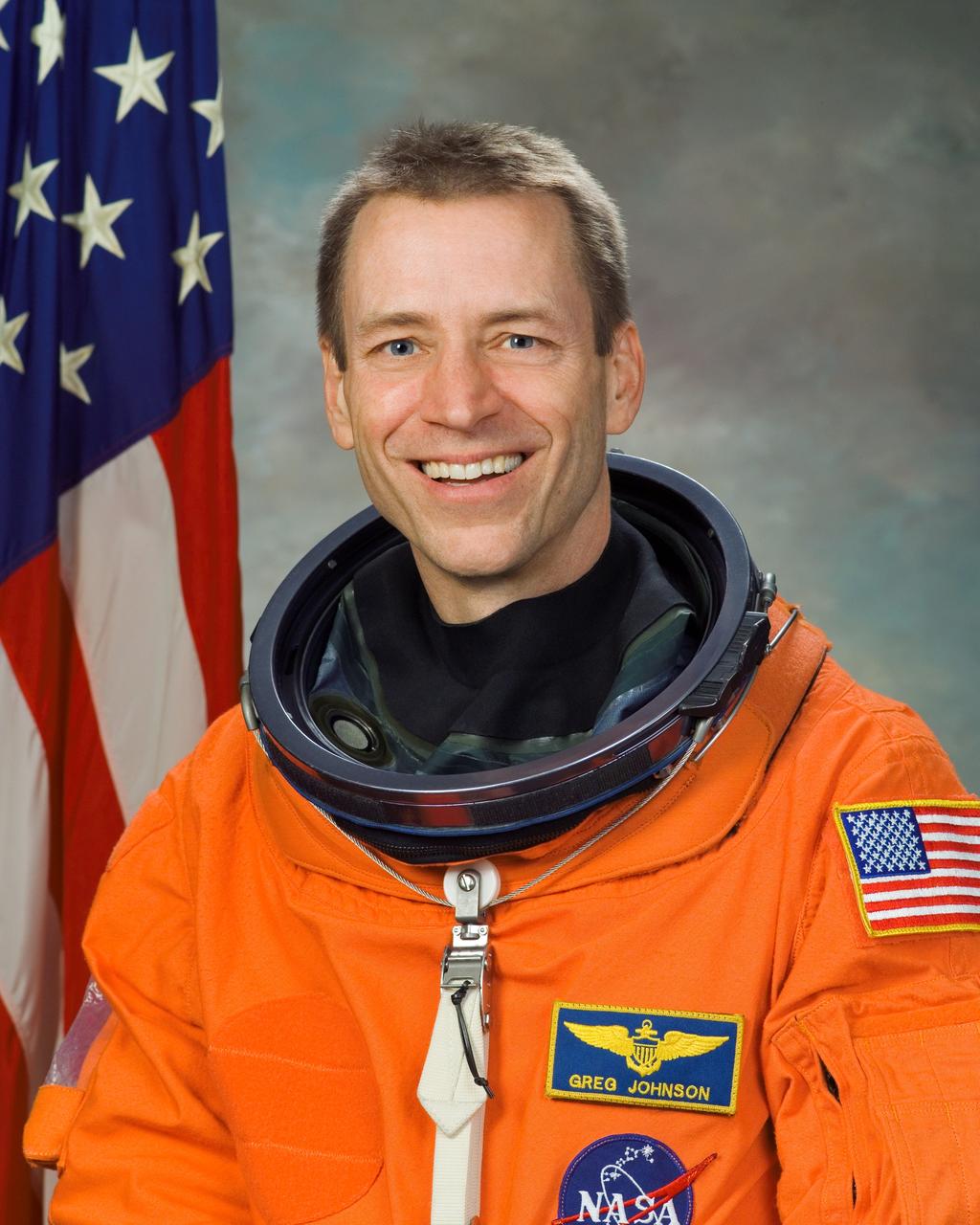 JSC2006-E-11466 (19 Jan. 2006) --- Astronaut Gregory C. Johnson, pilot