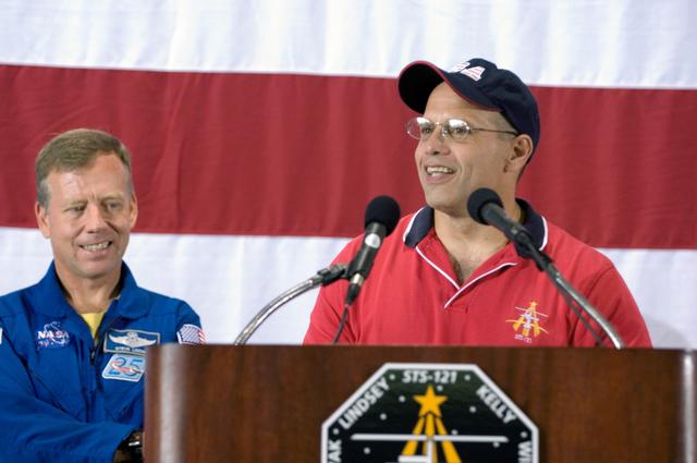 NASA image: STS-121 Crew Return, Ellington