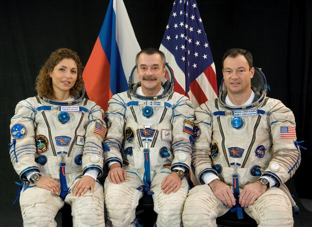 NASA image: Expedition 14 Preflight Portrait