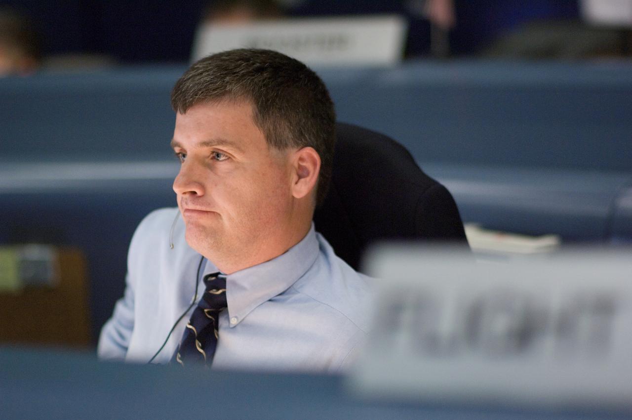 JSC2007-E-41694 (8 Aug. 2007) --- In the space shuttle flight operations control room of Houston's Mission Control Center, STS-118 ascent flight director Steve Stich awaits the launch of the Space Shuttle Endeavour several hundred miles away in Florida.