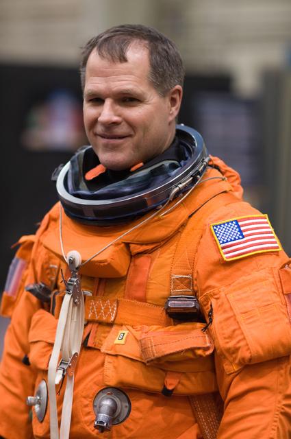 NASA image: STS-128 / Expedition 20 crew during CCT Bailout Training