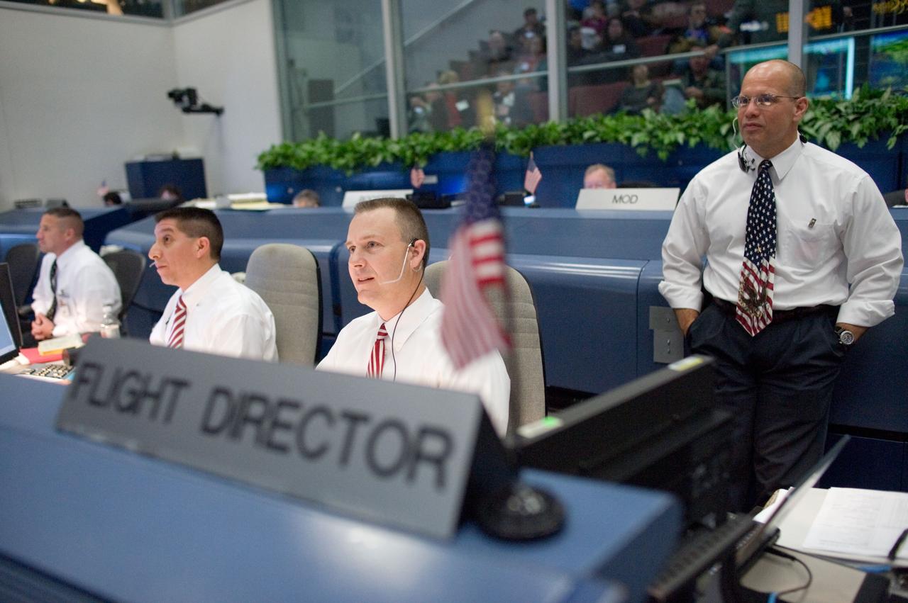 PHOTO DATE:  03-16-09 LOCATION: Bldg 30, WFCR SUBJECT: Launch of STS-119 with Flight Director Richard Jones, W-FCR  PHOTOGRAPHER:  BLAIR & BOLDT