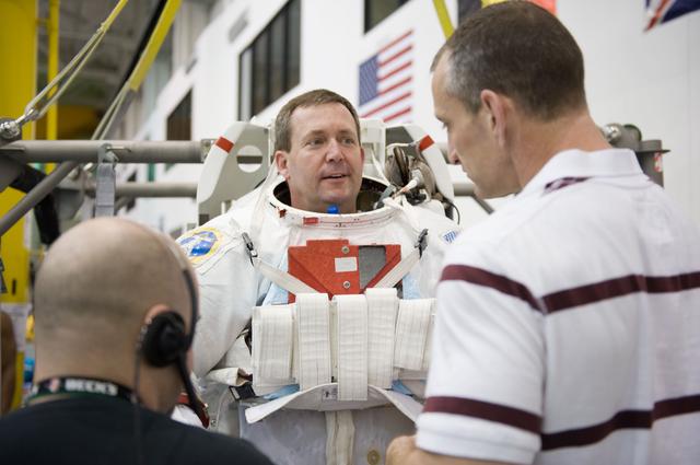 NASA image: STS-129 crew members Mike Foreman, Randy Bresnik, Barry 'Butch' Wilmore and Robert Satcher 