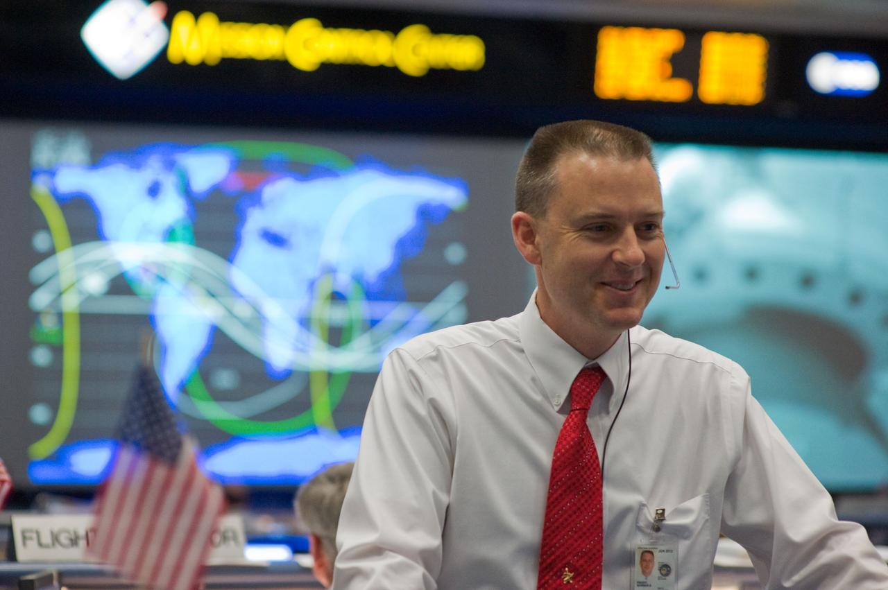 JSC2009-E-118822 (11 May 2009) --- Flight director Norm Knight is pictured in the space shuttle flight control room in the Mission Control Center at NASA's Johnson Space Center during  launch countdown activities a few hundred miles away in Florida, site of Space Shuttle Atlantis? scheduled STS-125 launch to service the Hubble Space Telescope. Liftoff was on time at 2:01 p.m. (EDT) on May 11, 2009 from launch pad 39A at NASA's Kennedy Space Center.